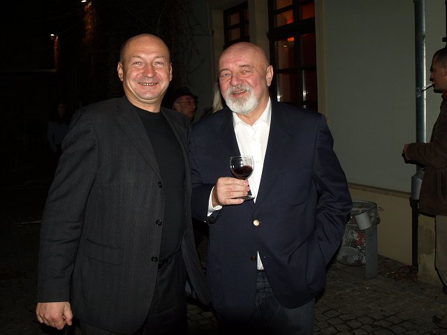 img00014.jpg